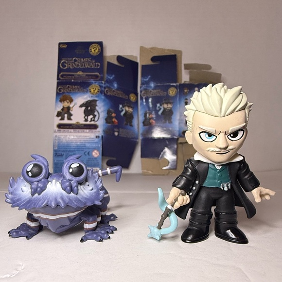 Funko Mystery Minis Fantastic Beasts Gellert Grindelwald & Chupacabra Figures - Picture 3 of 13
